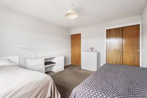 Bedroom- click for photo gallery